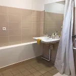 住宿加早餐酒店 De - Vue Pyrenees, & Pdj Inclus