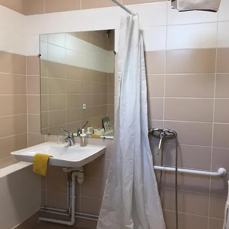 De - Vue Pyrenees, & Pdj Inclus 3* Llo