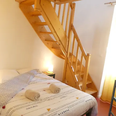Couette-café De Eco-hébergement De Montagne 3*