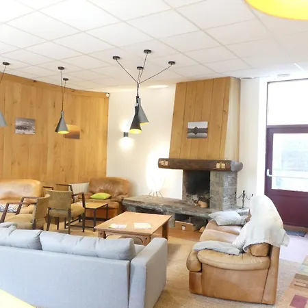 Alojamento de Acomodação e Pequeno-almoço De - Vue Pyrenees, & Pdj Inclus 3*