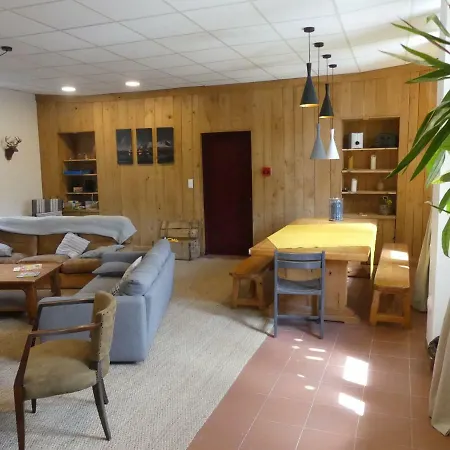 De - Vue Pyrenees, & Pdj Inclus Alojamento de Acomodação e Pequeno-almoço